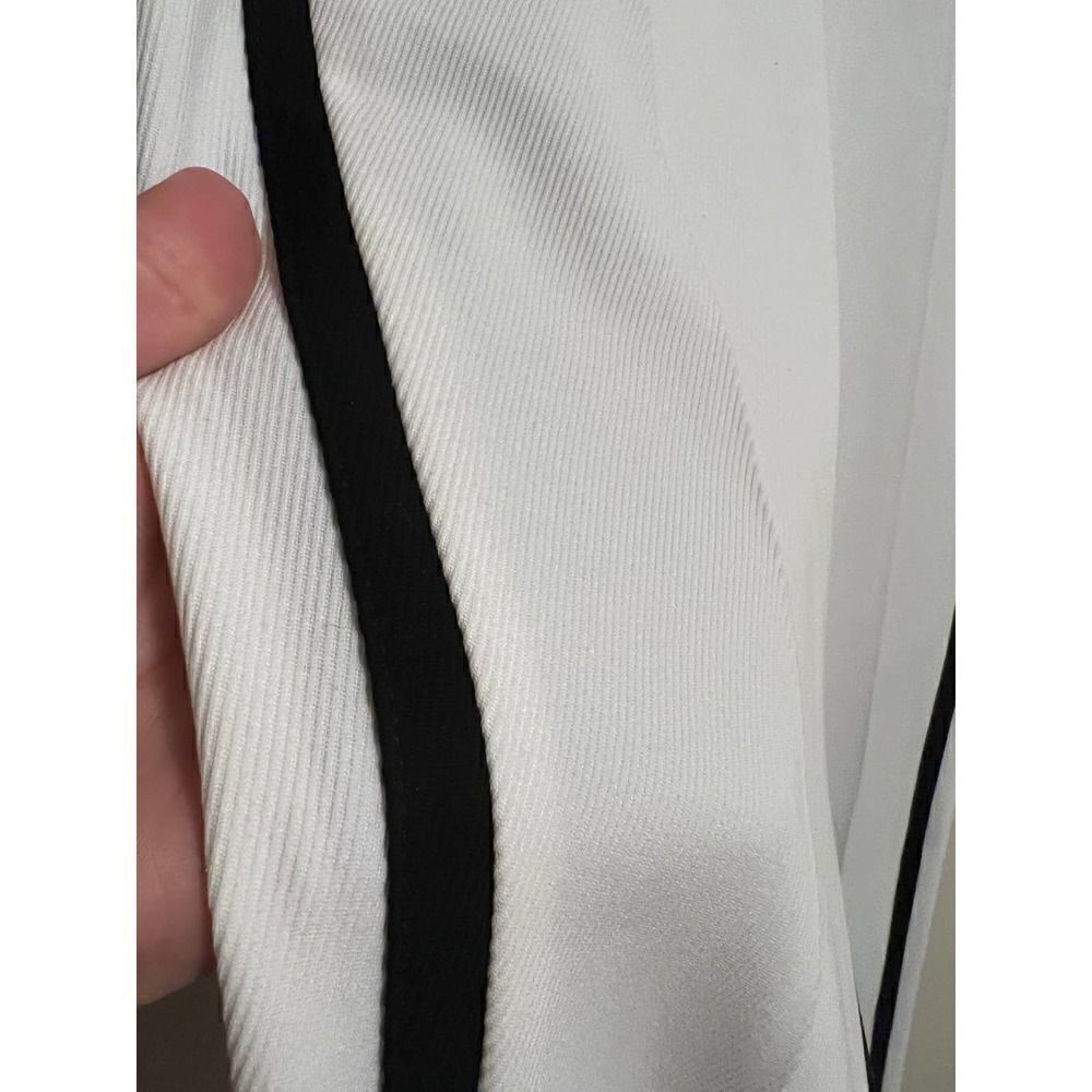 Trina Turk White Trousers with Back Stripes and Black Back Sz. 4 - Picture 3 of 8
